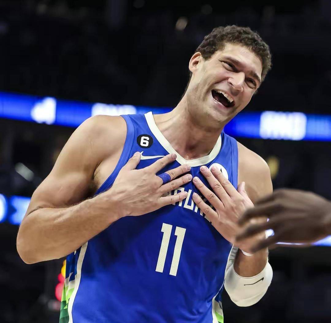 包含国王尴尬战绩：霍乐迪隐忍领袖当之无愧的词条