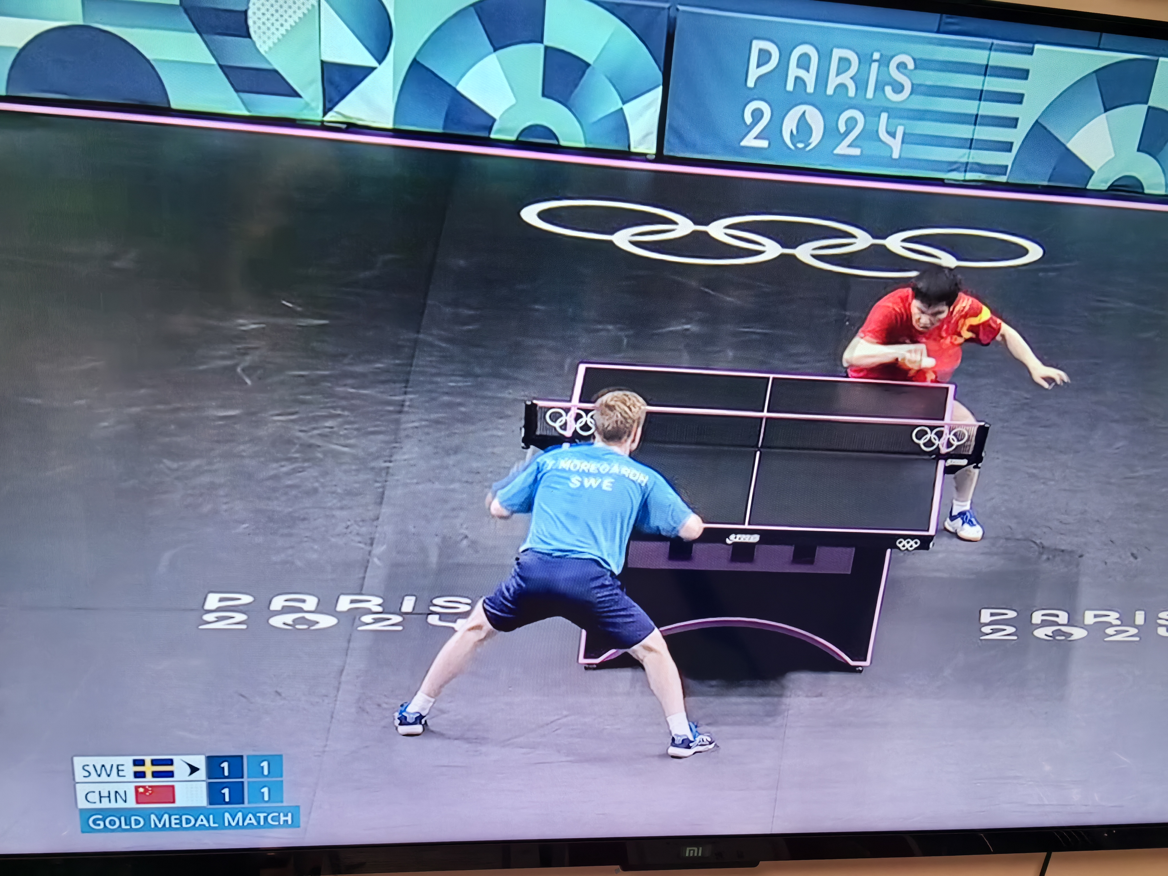 对手失误频出，为球队取得胜利创造机会的简单介绍