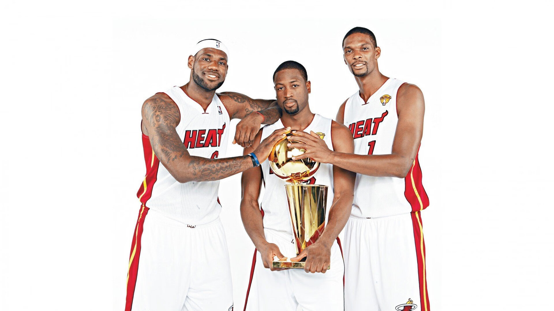 绿茵奇迹，尼斯压哨绝杀伊拉克，欧冠半决赛上演史诗级焦点战