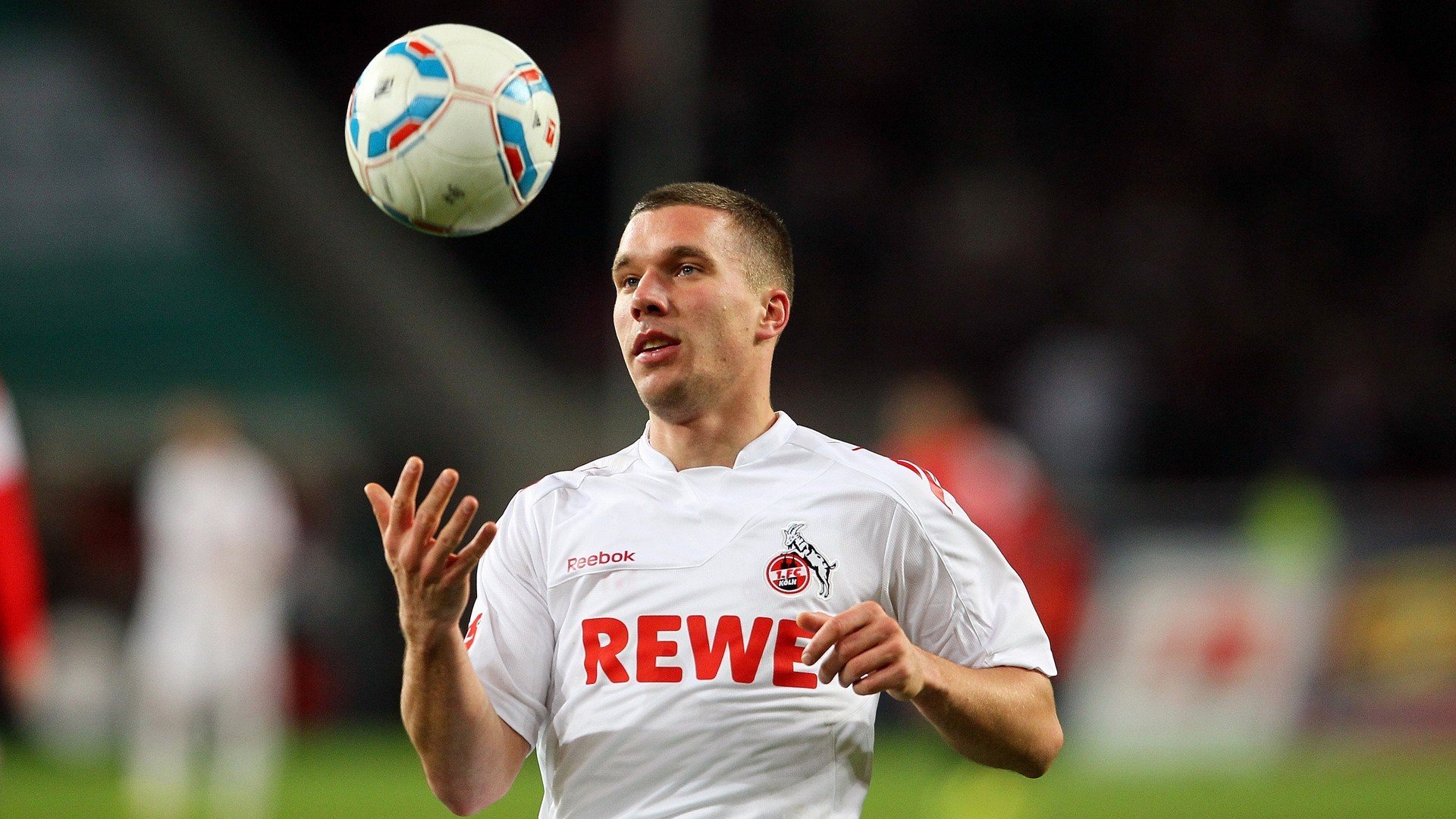 塞内加尔力克拜仁，萨内扛起全队，非洲足球的觉醒时刻